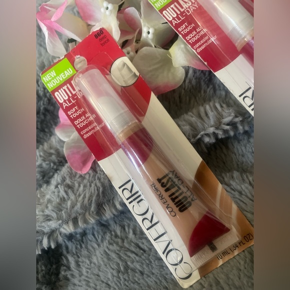 ⚜️3/$25⚜️💋COVERGIRL CONCEALER💋860-DEEP💋 - Picture 4 of 4